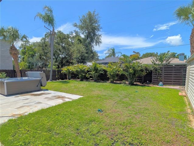 2070 DATURA STREET, Sarasota, FL 34239