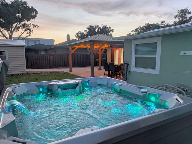2070 DATURA STREET, Sarasota, FL 34239