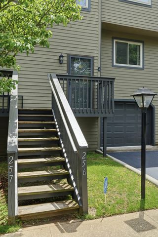 256 Summit Ridge Drive, Nashville, TN 37215