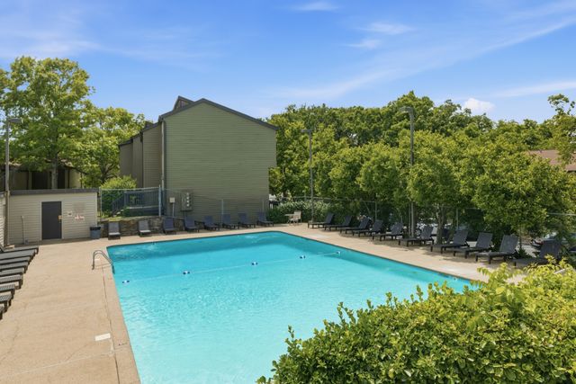 256 Summit Ridge Drive, Nashville, TN 37215