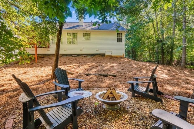 4155 McEver Park Dr, Acworth, GA 30101