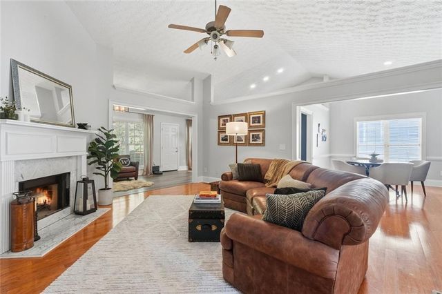 4155 McEver Park Dr, Acworth, GA 30101