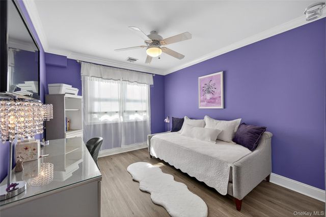 1 Atlantic Avenue Apt 35, Farmingdale, NY 11735