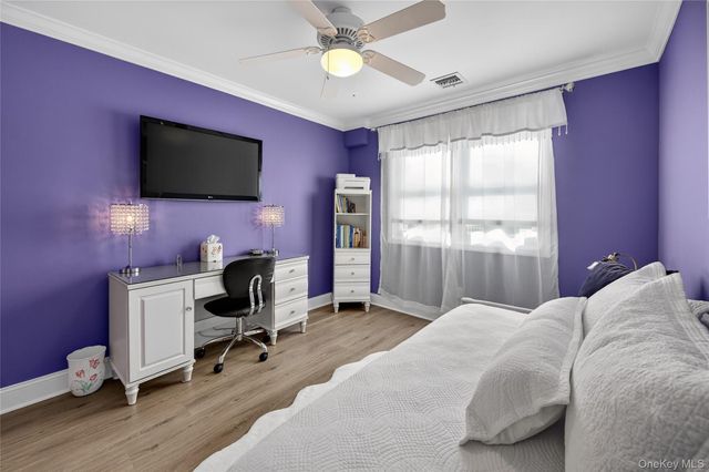 1 Atlantic Avenue Apt 35, Farmingdale, NY 11735