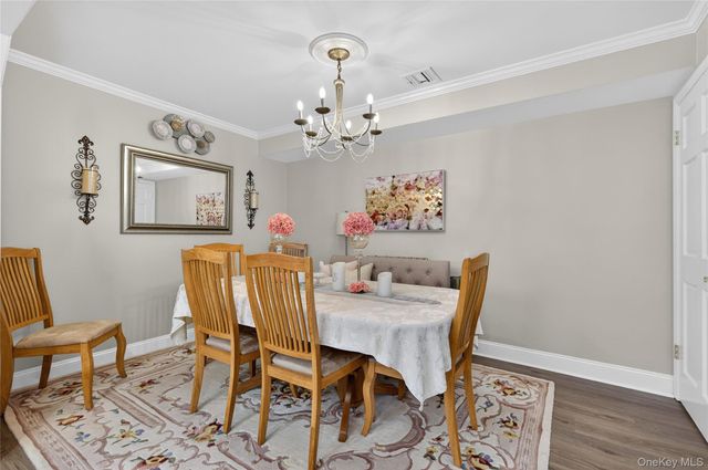 1 Atlantic Avenue Apt 35, Farmingdale, NY 11735