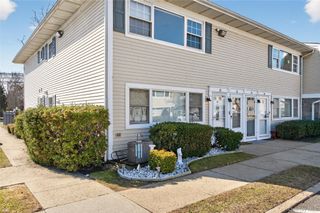 1 Atlantic Avenue Apt 35, Farmingdale, NY 11735