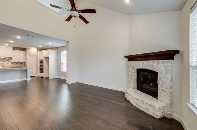 2013 Sutton Park Avenue, Prosper, TX 75078