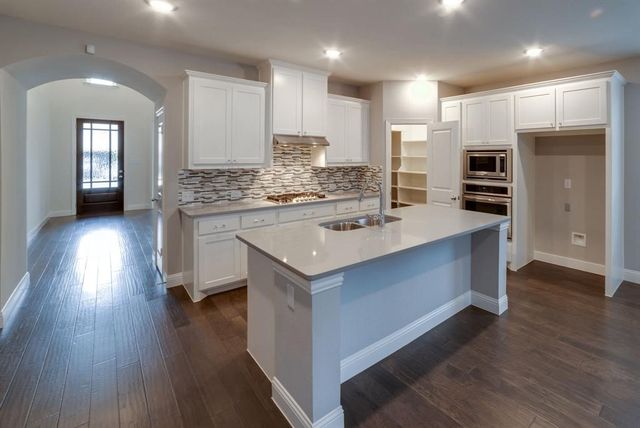 2013 Sutton Park Avenue, Prosper, TX 75078