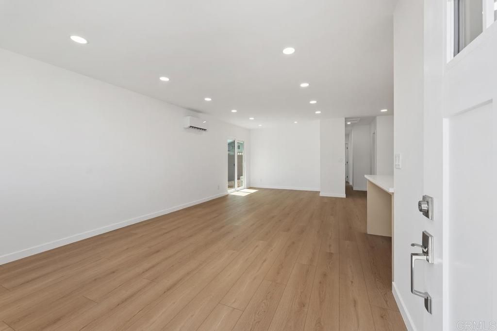 5020 Frink Ave, San Diego, CA 92117 — photo 5