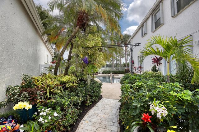 2070 Chagall Circle, West Palm Beach, FL 33409
