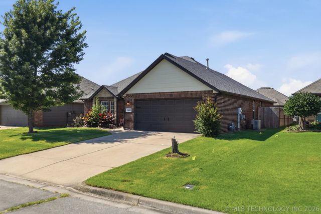 19005 E 50th Street, Tulsa, OK 74134