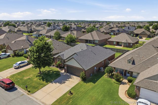 19005 E 50th Street, Tulsa, OK 74134
