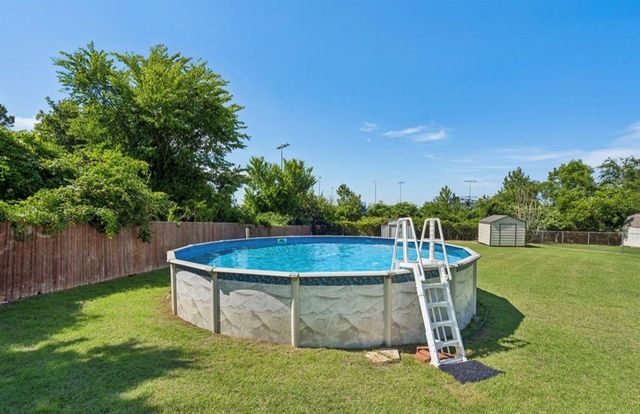14299 NE 5th Street, Choctaw, OK 73020