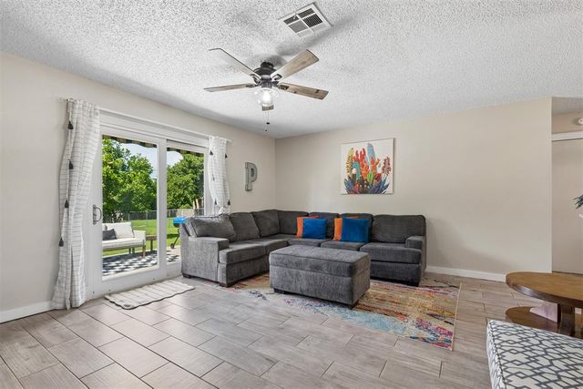 14299 NE 5th Street, Choctaw, OK 73020