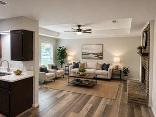 517 Signal Hill Court S 517, Fort Worth, TX 76112