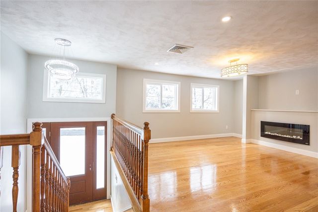 63 Bishop Hill Road, Johnston, RI 02919