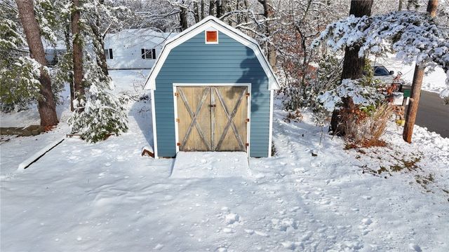 63 Bishop Hill Road, Johnston, RI 02919