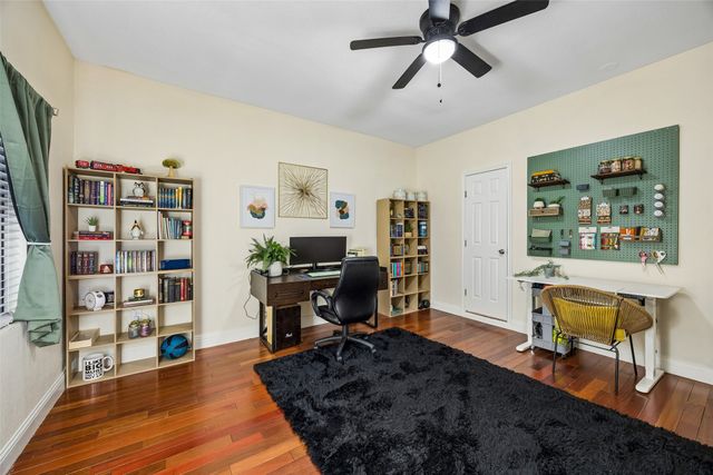 702 Cresent Drive, Desoto, TX 75115