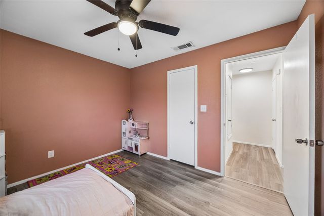 702 Cresent Drive, Desoto, TX 75115