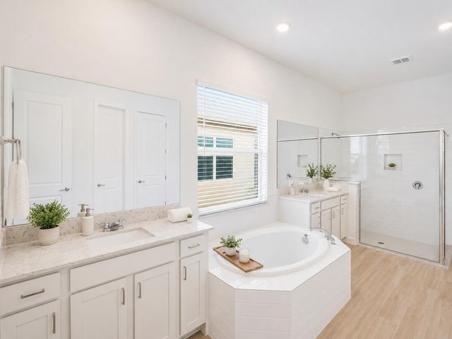 13901 SE Riversway Street, Port St. Lucie, FL 34984