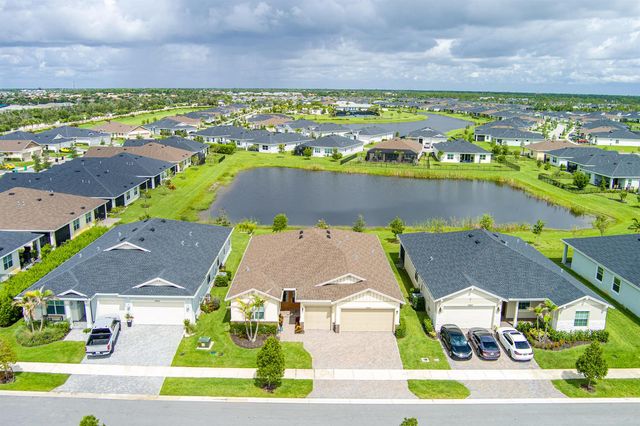 13901 SE Riversway Street, Port St. Lucie, FL 34984