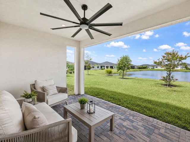 13901 SE Riversway Street, Port St. Lucie, FL 34984