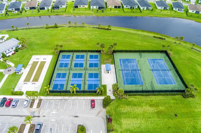 13901 SE Riversway Street, Port St. Lucie, FL 34984