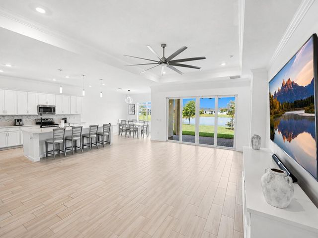 13901 SE Riversway Street, Port St. Lucie, FL 34984