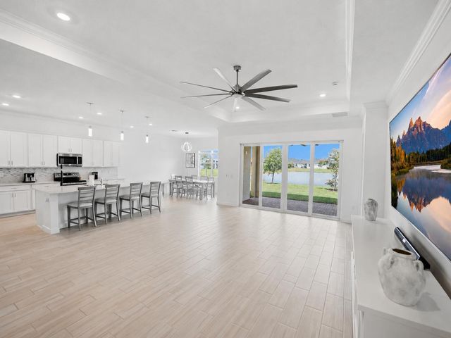 13901 SE Riversway Street, Port St. Lucie, FL 34984