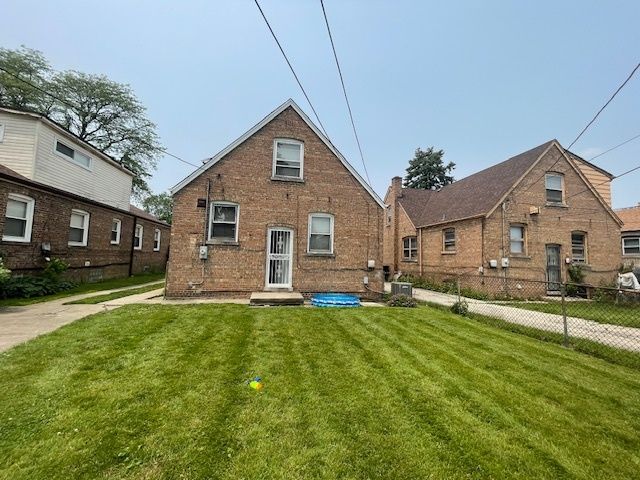10809 S Sangamon Street, Chicago, IL 60643