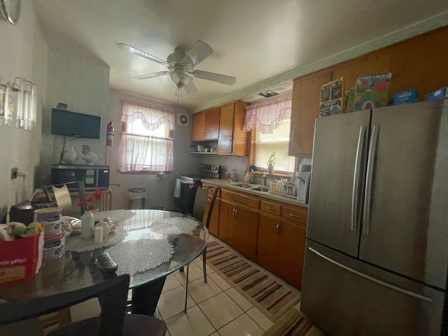 10809 S Sangamon Street, Chicago, IL 60643