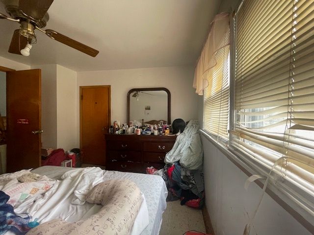 10809 S Sangamon Street, Chicago, IL 60643