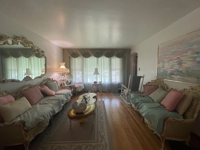 10809 S Sangamon Street, Chicago, IL 60643