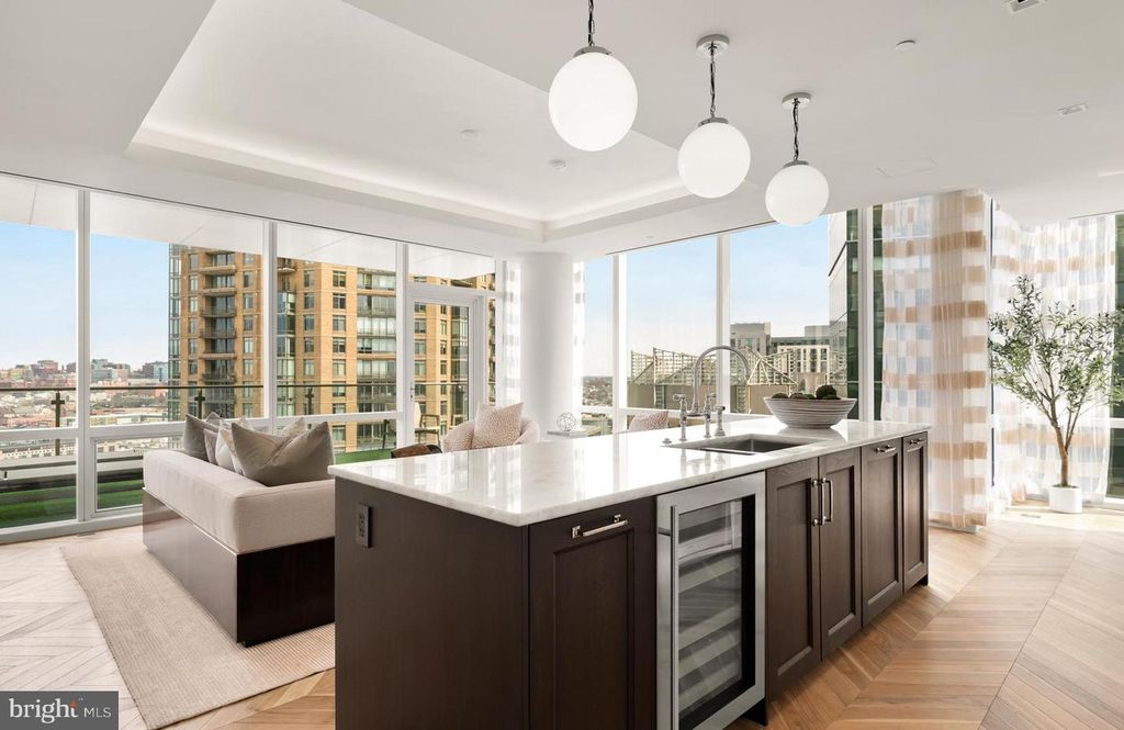 300 INTERNATIONAL DR #2308, Baltimore, MD 21202