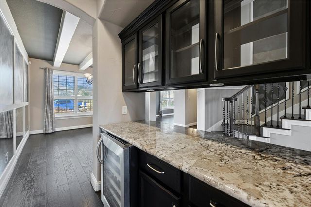 8501 High Summit LN, Austin, TX 78737