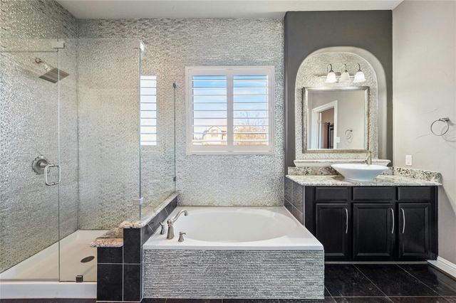 8501 High Summit LN, Austin, TX 78737