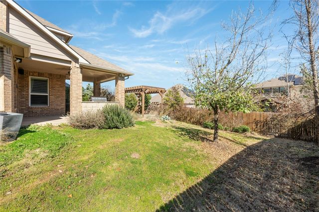 8501 High Summit LN, Austin, TX 78737