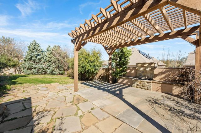 8501 High Summit LN, Austin, TX 78737