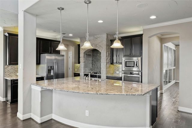 8501 High Summit LN, Austin, TX 78737