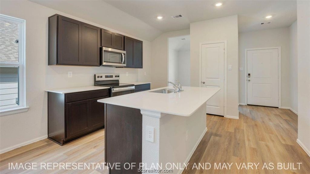 1217 Hickory Grove Street, Brenham, TX 77833 — photo 5