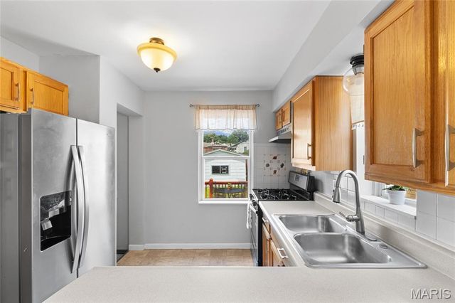 6273 Hoffman Avenue, St Louis, MO 63139