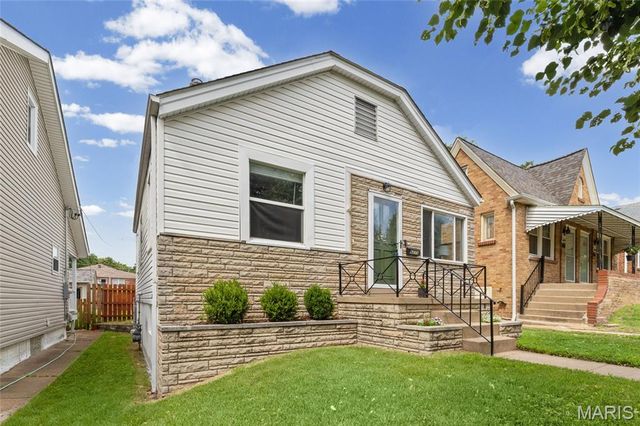 6273 Hoffman Avenue, St Louis, MO 63139