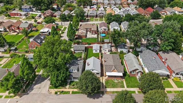 6273 Hoffman Avenue, St Louis, MO 63139