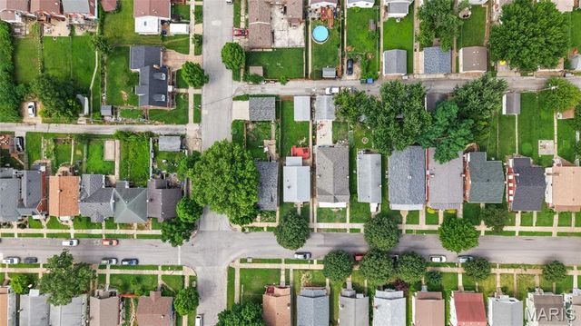 6273 Hoffman Avenue, St Louis, MO 63139