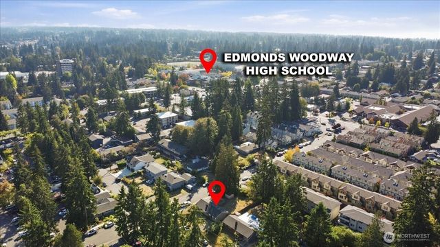 20926 74th Avenue W, Edmonds, WA 98026