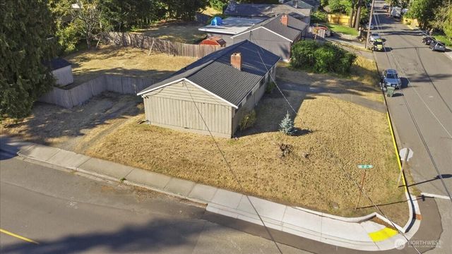 20926 74th Avenue W, Edmonds, WA 98026