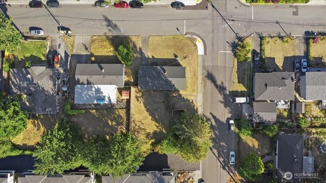 20926 74th Avenue W, Edmonds, WA 98026