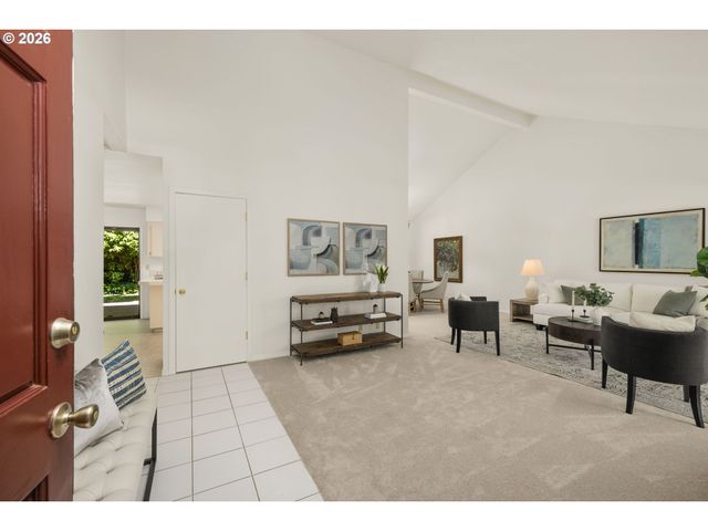 1810 Sw PARKWOOD Dr, Portland, OR 97225