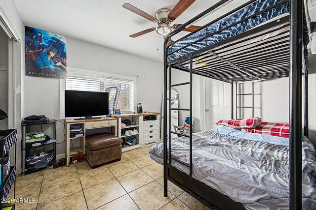 8730 W EARLL Drive, Phoenix, AZ 85037