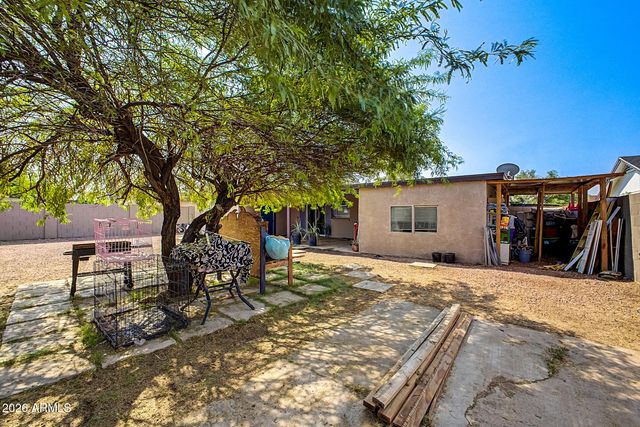 8730 W EARLL Drive, Phoenix, AZ 85037